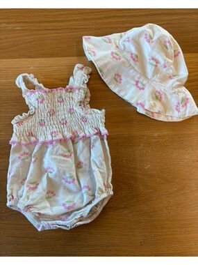 Cream Floral Baby Romper & Sun Hat Set 0-3M